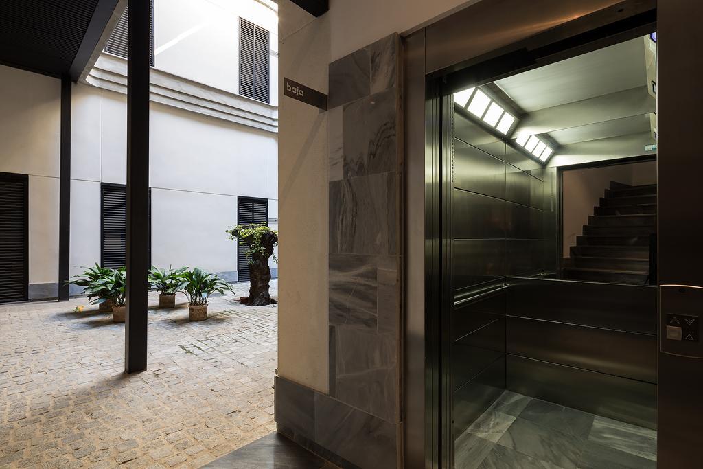 Veoapartment Corral Del Rey 1 เซบีญา ภายนอก รูปภาพ